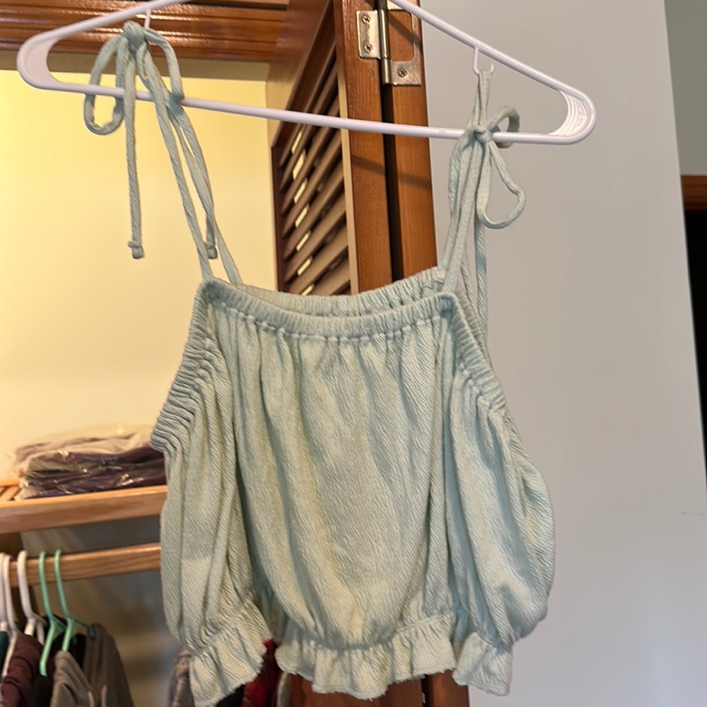 Tie up spaghetti strand crop top